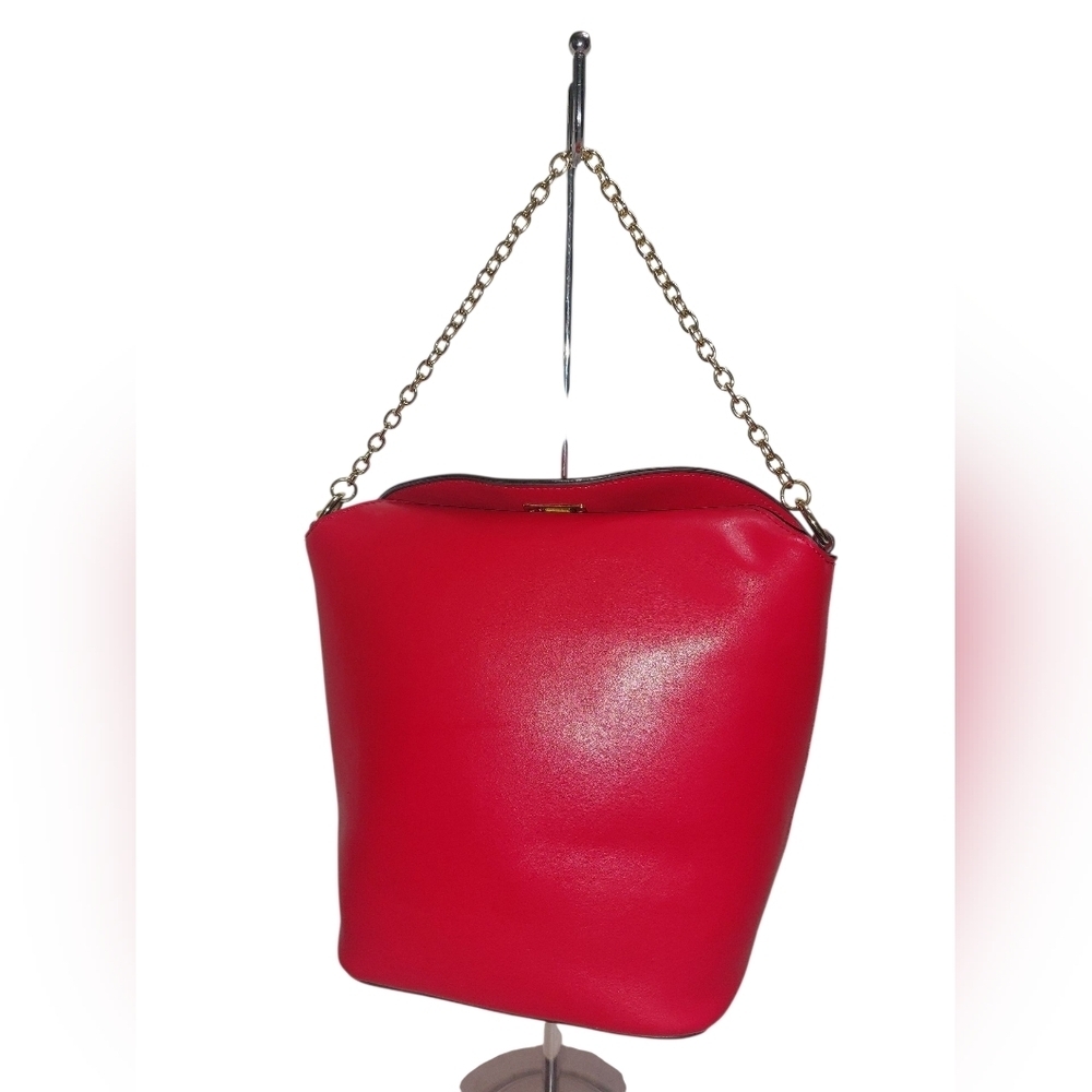 Antonio Meani Elegant Red Chain Strap Women's Bag - Picture 4 of 6